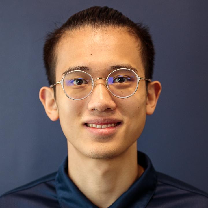 Frank Li Headshot