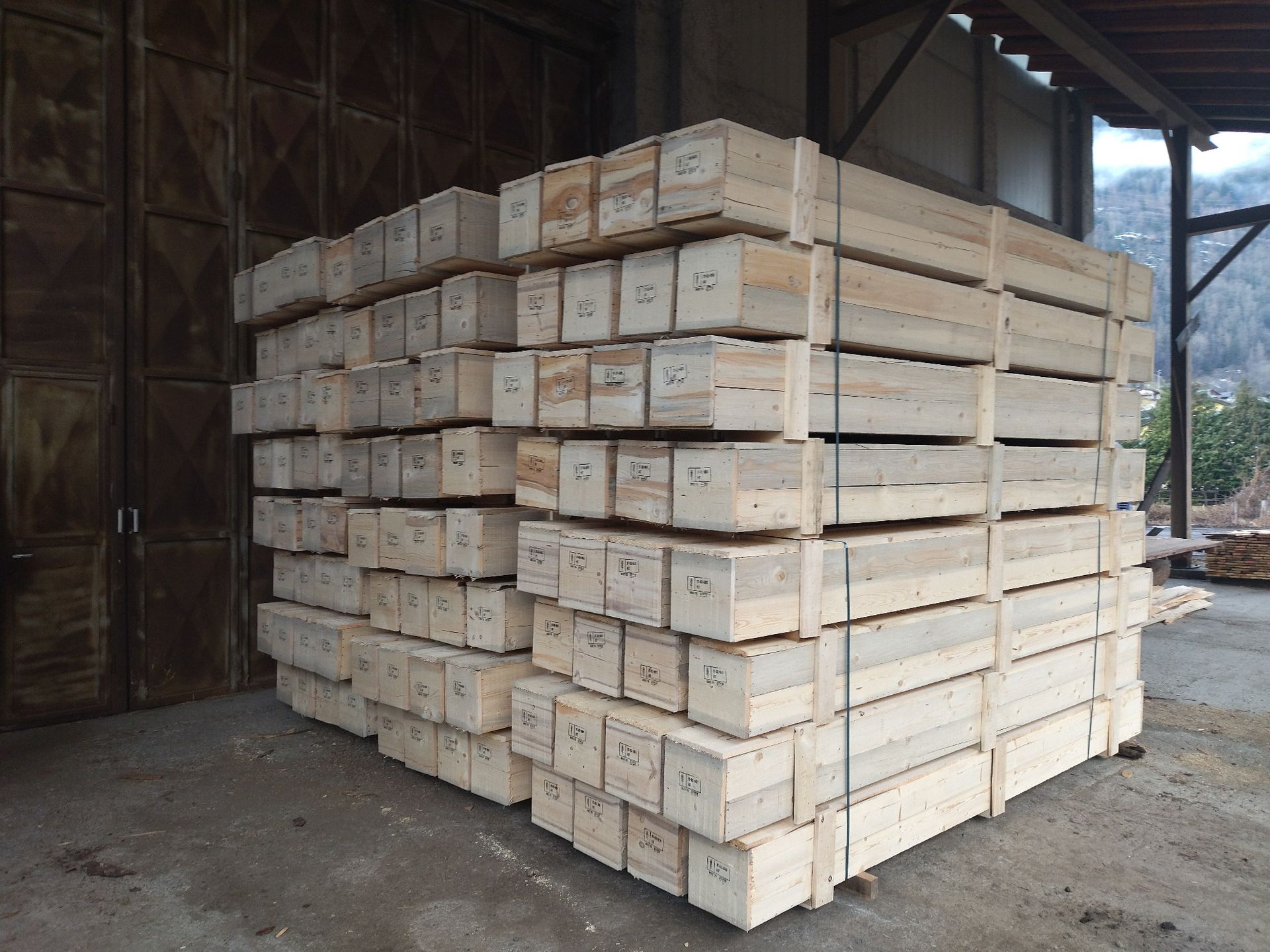 spedizioni internazionali casse in legno FITOK Jacquemod F.lli Aosta