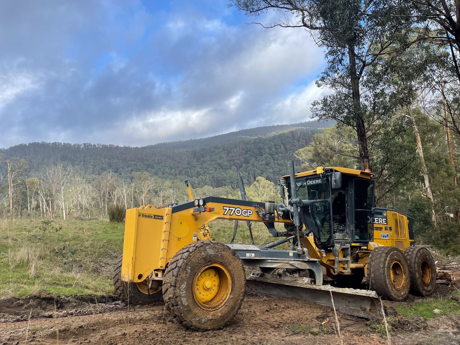 John Deere 770GP - 14EGU