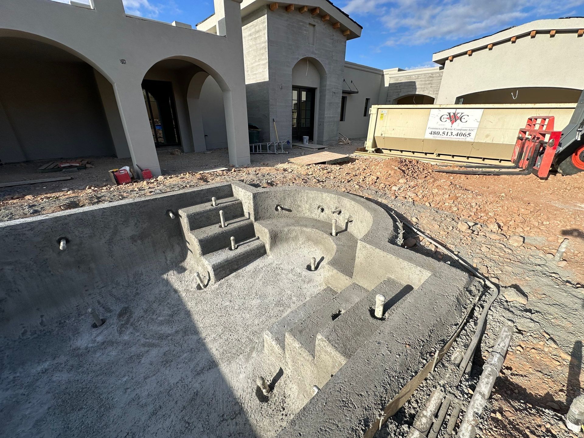 Custom Pool in Arizona by Canterra Pools