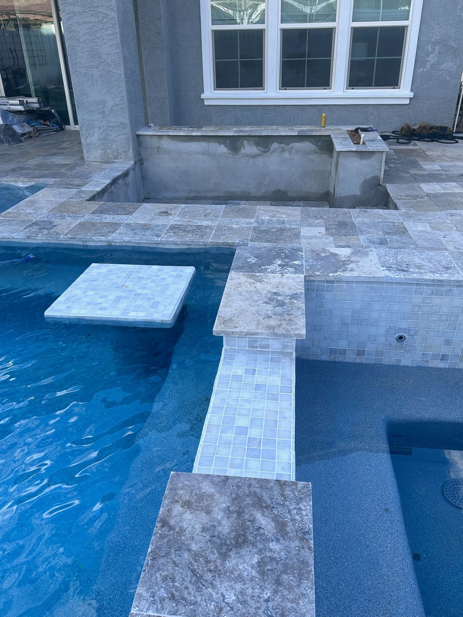 Custom Pool in Arizona by Canterra Pools