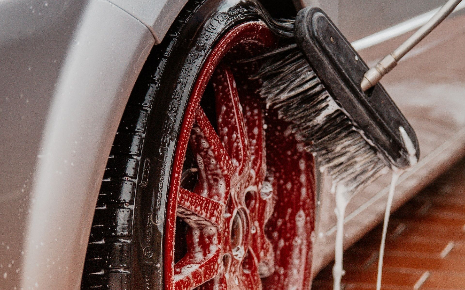 luxury car wash details
