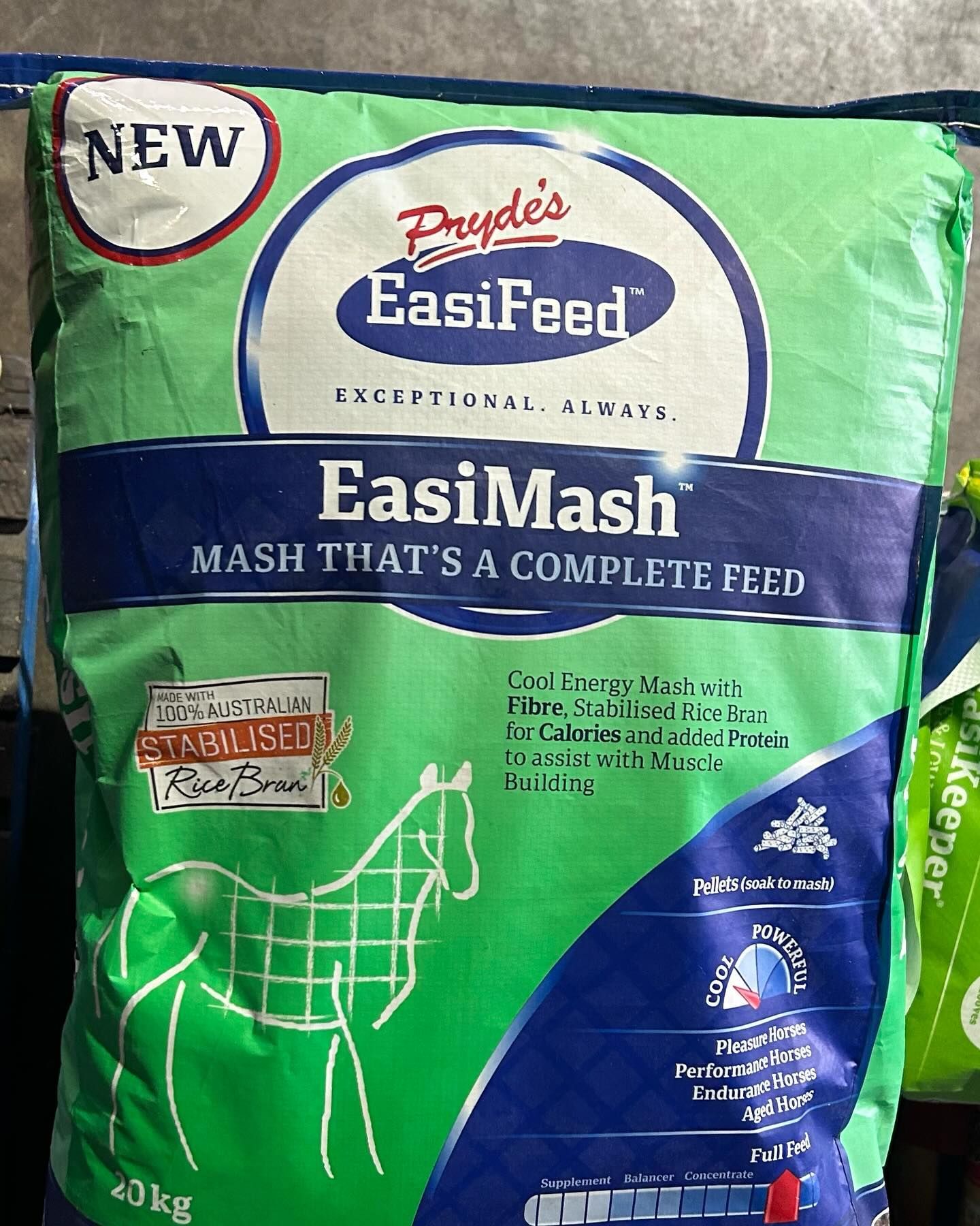 Bag of Easifeed Easimash Horse Feed — North Coast Stock Feeds in Myocum, NSW