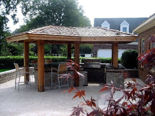 Outdoor Eating Area On Nice Hardscaped Land — Virginia Beach, VA — Gentle Rain