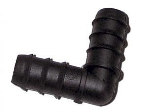 Codo de 90 grados de plástico negro para riego o plomería, con extremos acanalados.