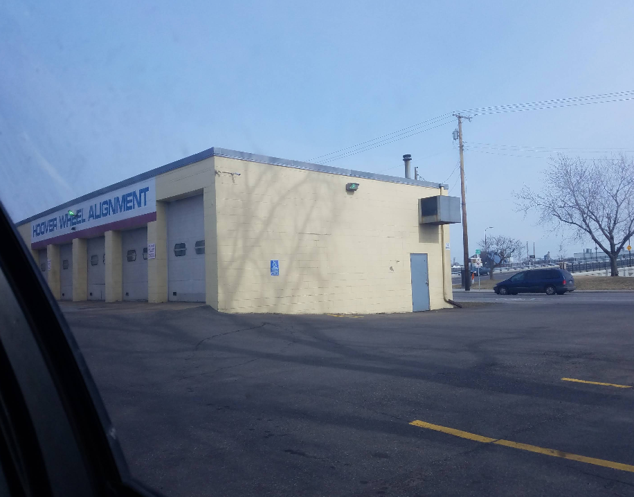 SHOP IMAGE | Hoover Wheel Alignment