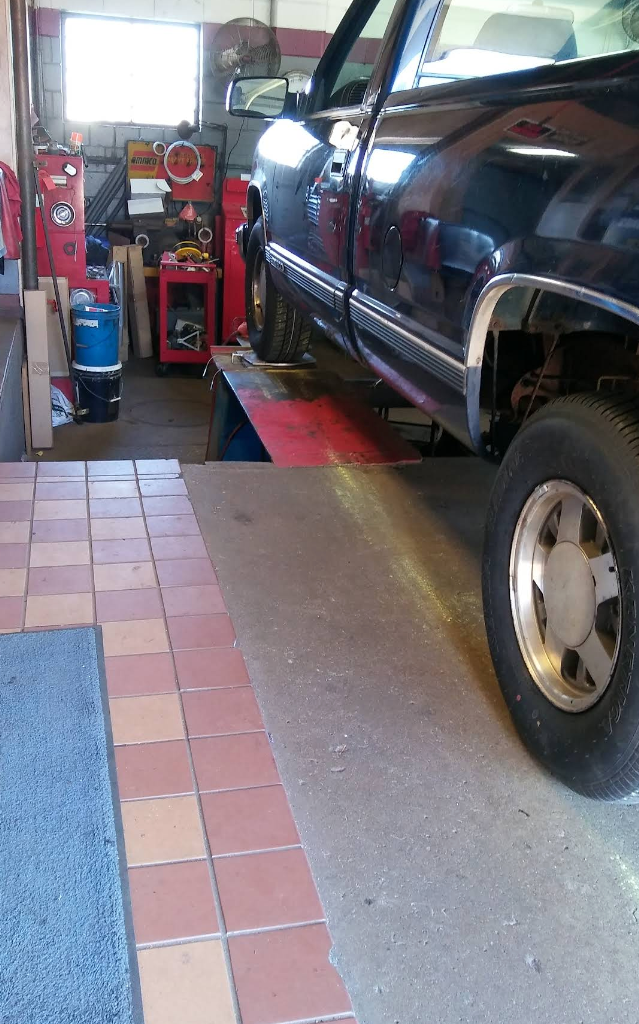 SHOP IMAGE | Hoover Wheel Alignment