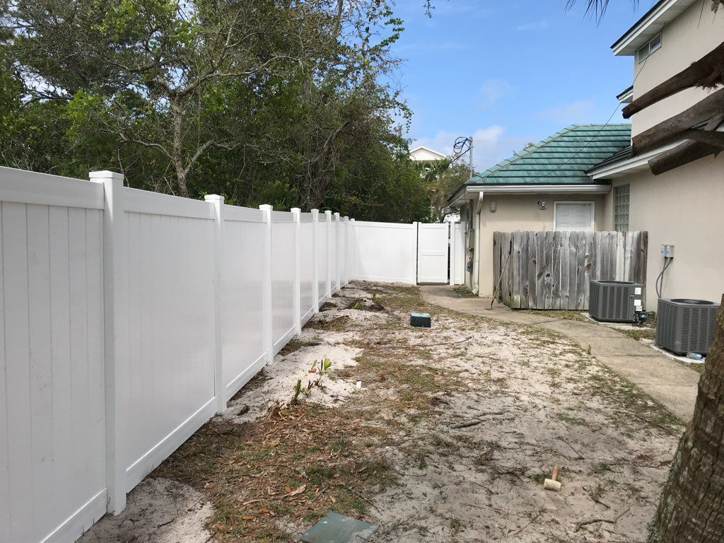 fence installation navarre fl