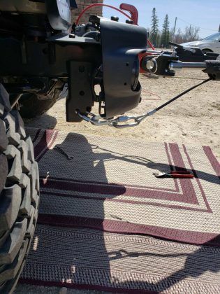 Roadmaster Nighthawk connected to Jeep Wrangler