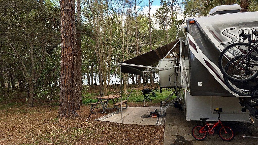 Lake View Campsite at Bill Frederick Park