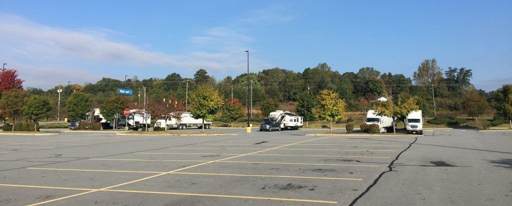 Walmart for the Night with the Truckers in Elkin NC