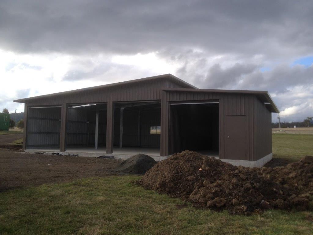 Brown metal barn with open bays — More Than Garages Pty Ltd–Ranbuild Tamworth in Taminda, NSW