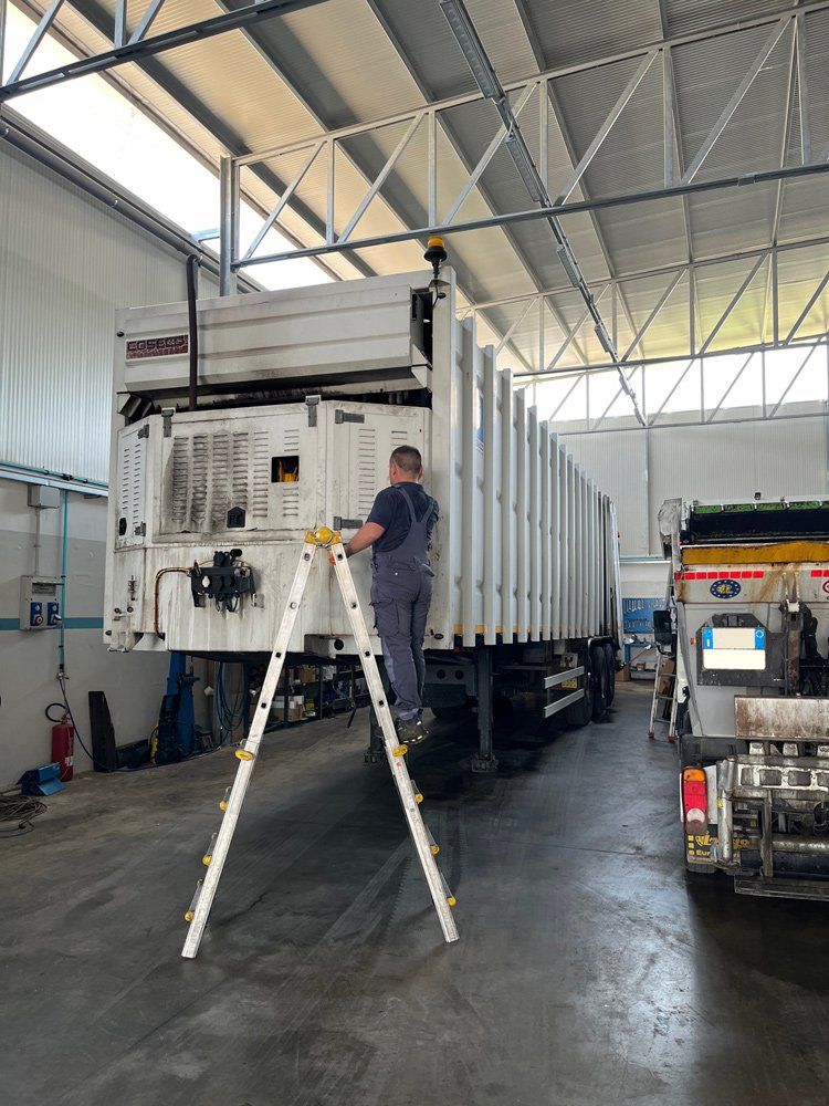 riparazioni di veicoli