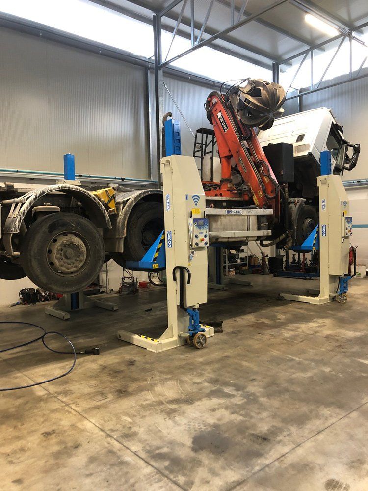 riparazioni di veicoli industriali