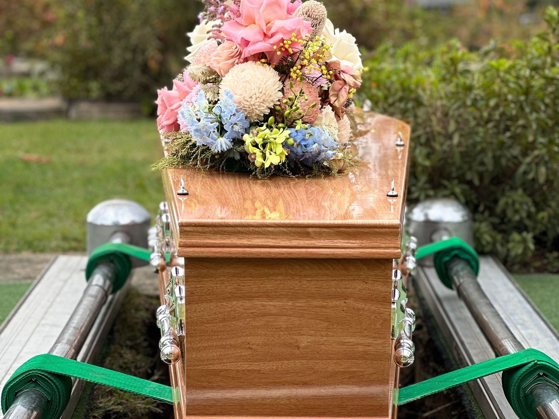 A Coffin And A Flower — Funeral Directors in Northern Sydney, NSW