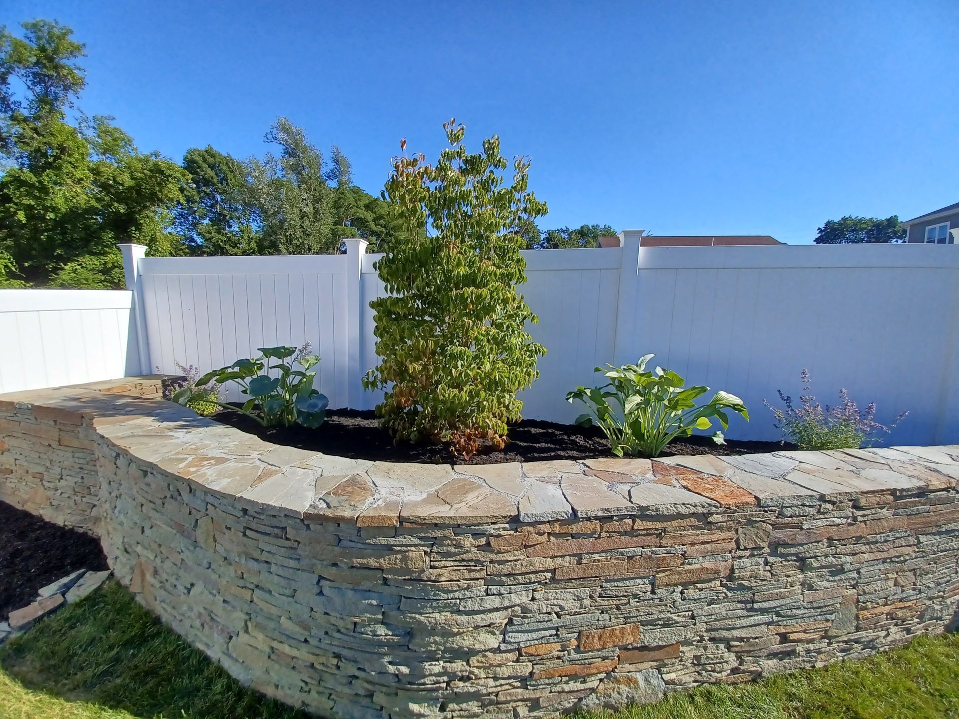 Rock solid landscaping incorporated | Landscape service