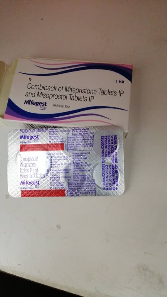 photo of mtp kit side by side with box