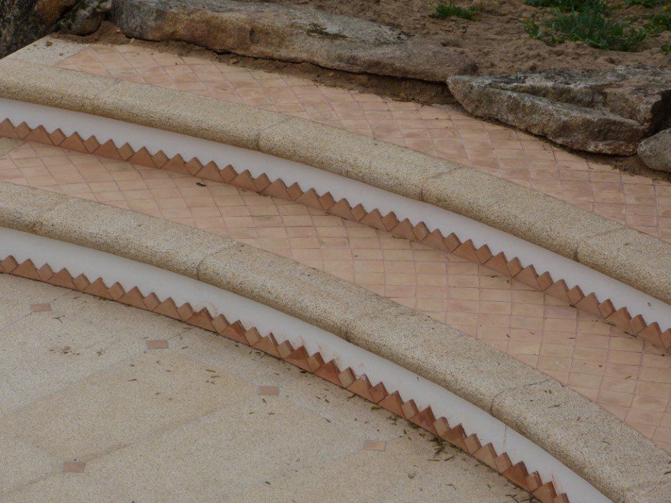 lavori di rivestimento scalini