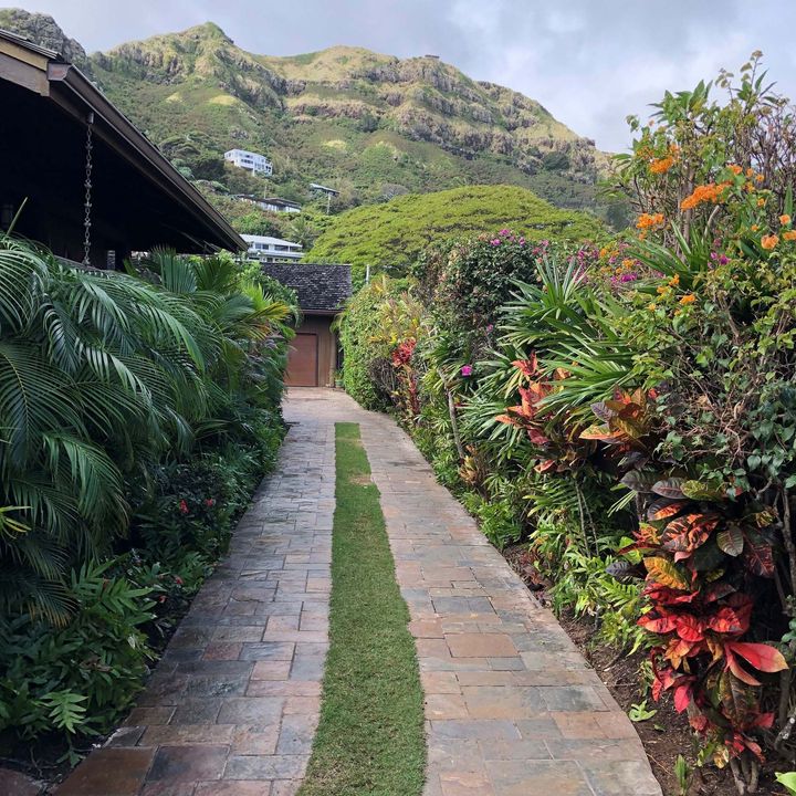 Pathway garden — Kailua, HI — Malama Aina Landscape and Masonry Design