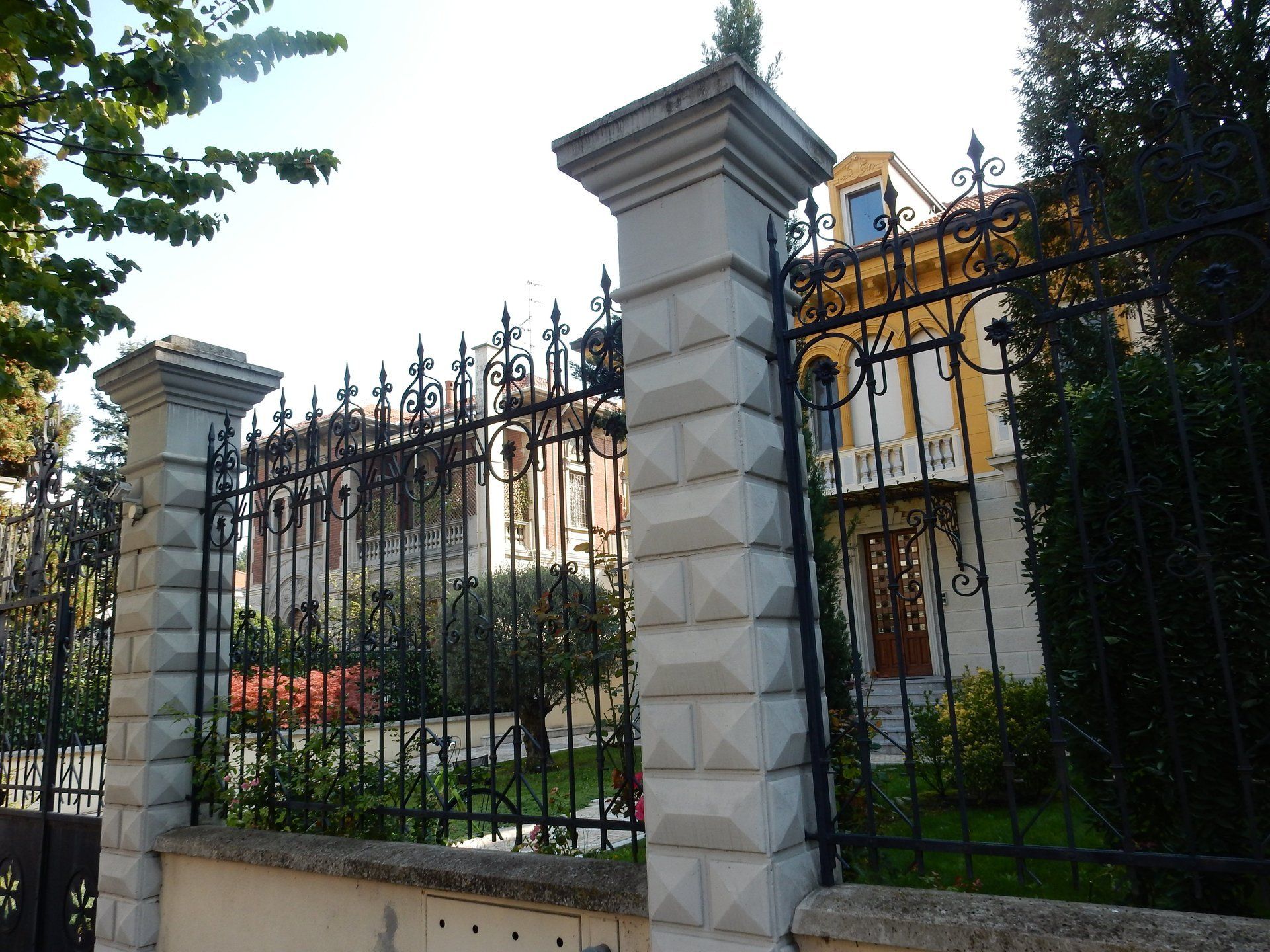 pilastri dado tipo cellini villa privata valenza