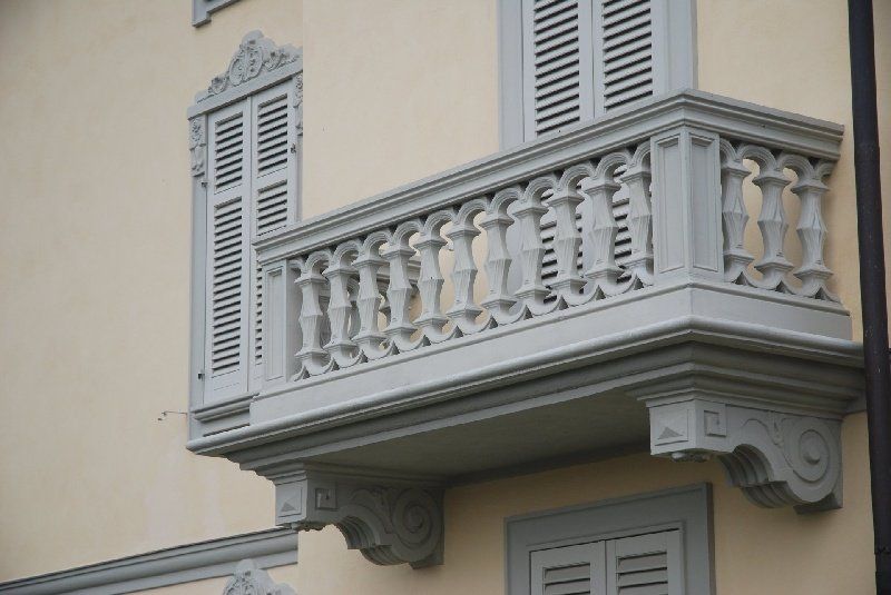 Balconi villa a Casale Monferrato
