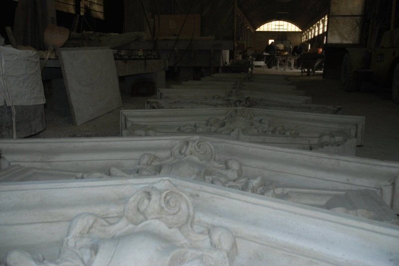 Dettaglio cornici palazzo