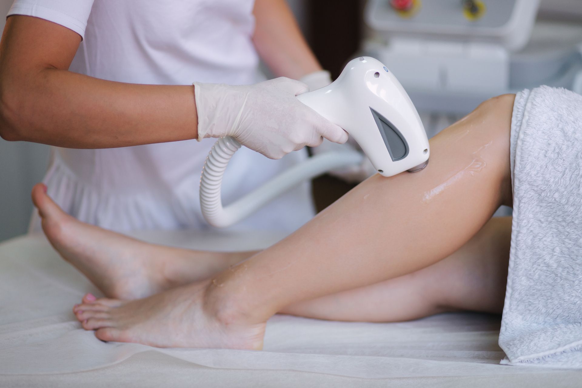 Receiving Laser Light Hair Removal Treatment For Hairless Smooth Skin – Terrigal, NSW - Anjule Beauty Therapy