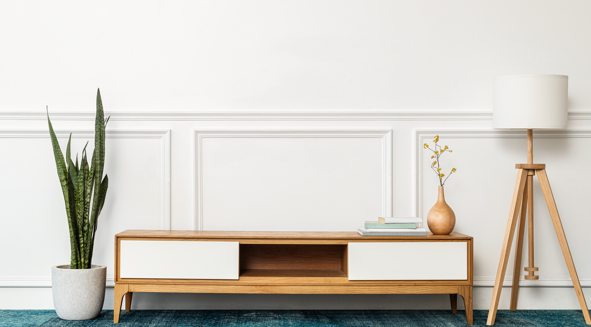 Mueble de sala moderno y funcional con diseño personalizado.