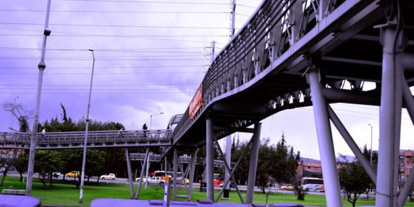 puente transmilenio