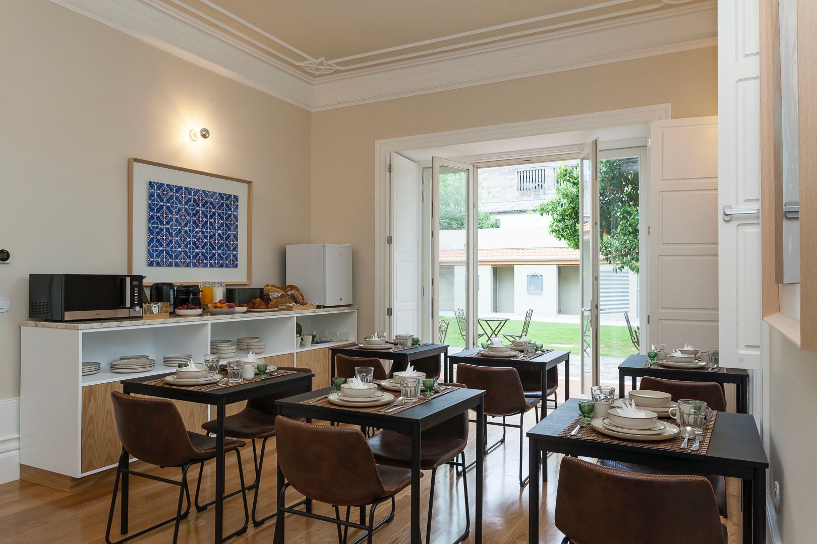 Breakfast room at Casa Kala