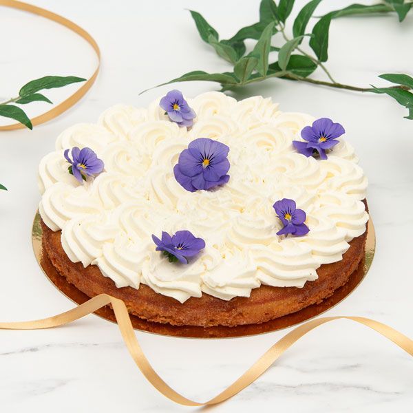 Theas Torteria giveaway