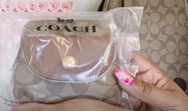 COACH PENNIE CARD CASE IN SIGNATURE CANVAS / COACH OUTLET PURCHASE UNBOXING