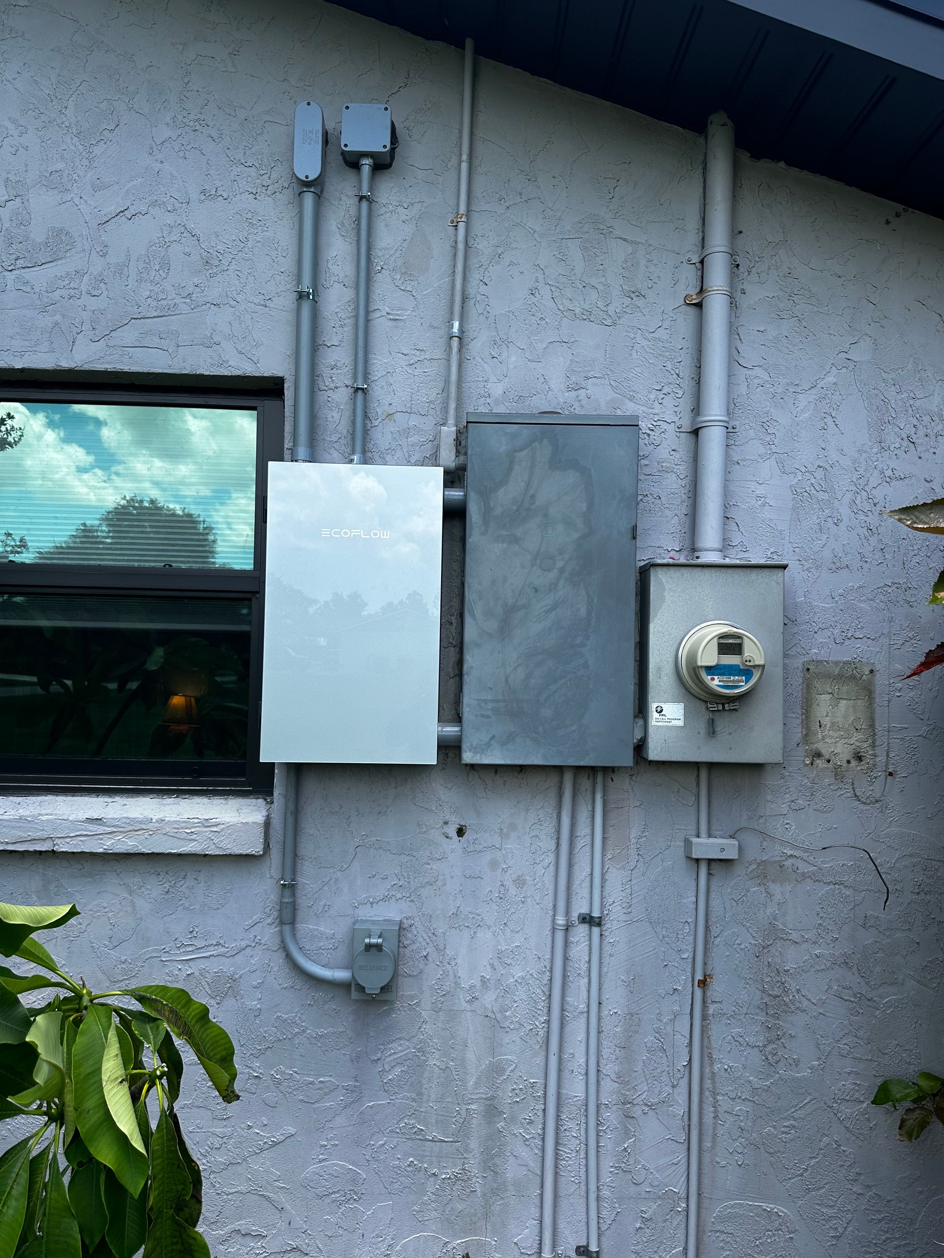 EcoFlow electrical panel installation with circuit breakers for home power distribution and energy management.