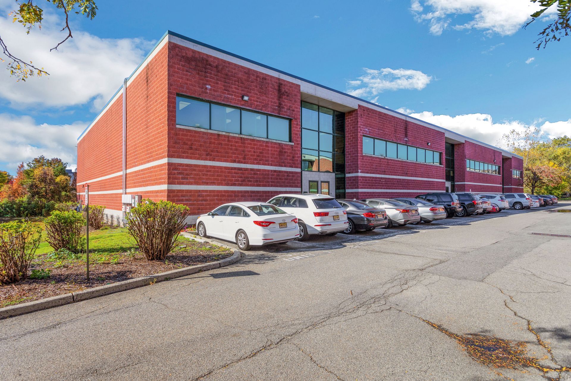 601 Penhorn building exterior