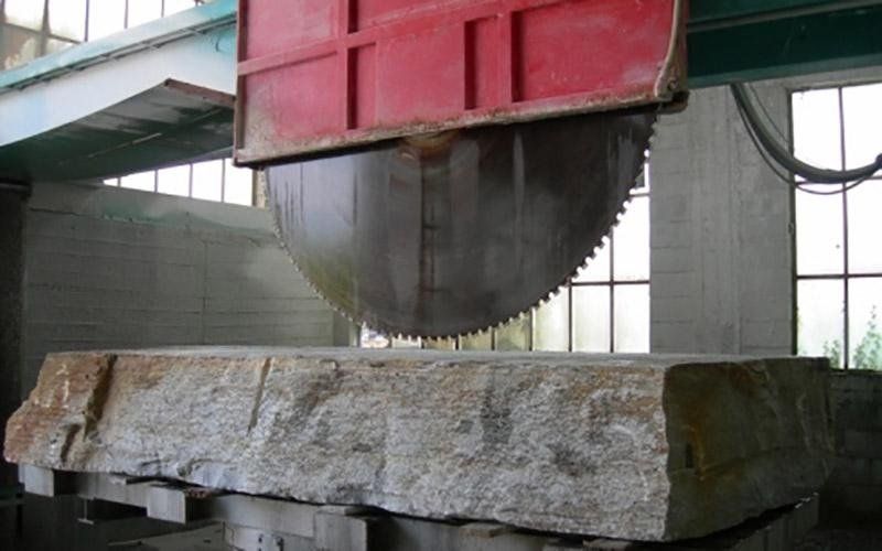 Réalisation d’un ouvrage en Pierre de Luserne