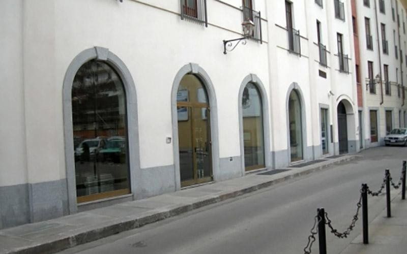 Lavorazione in pietra di Luserna fiammata uniforme