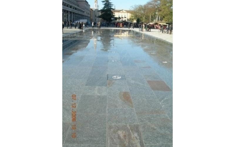 Ouvrage en Pierre de Luserne flammée mixte