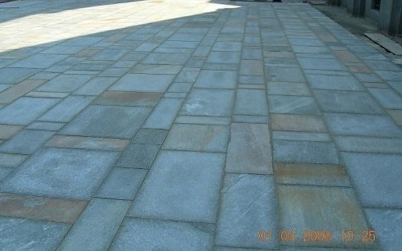 Ouvrage en Pierre de Luserne flammée mixte