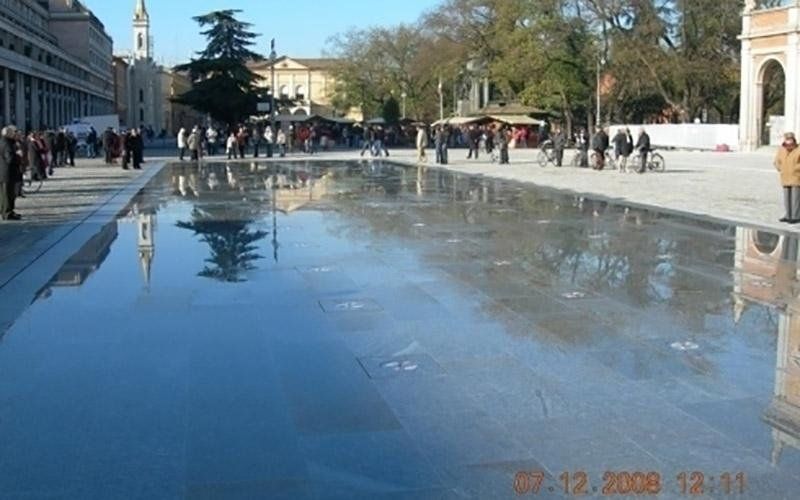 Ouvrage en Pierre de Luserne flammée mixte