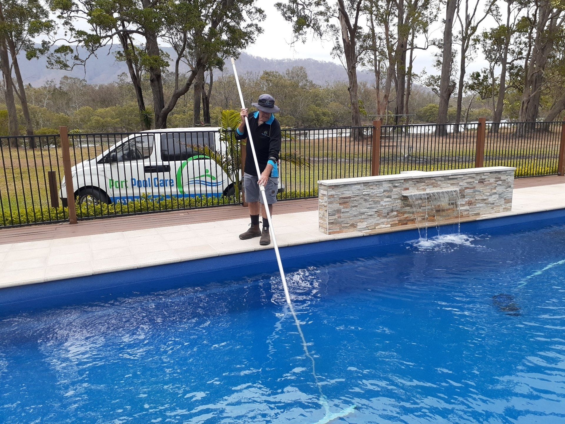 Pool Servicing