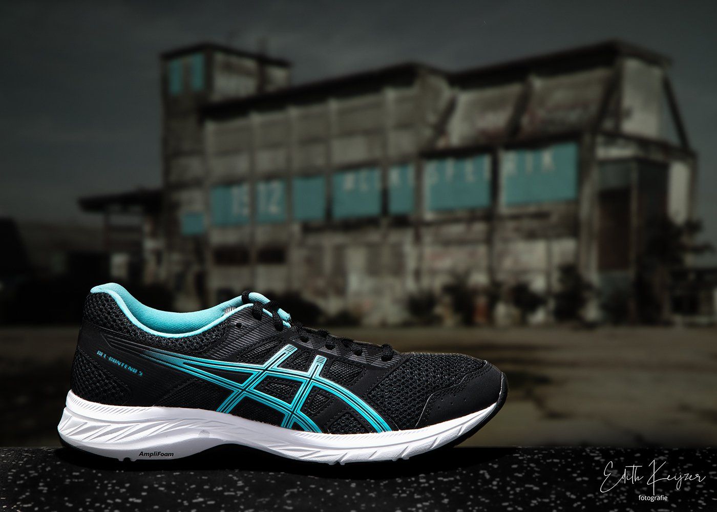 Sportschoen voor Cokesfabriek