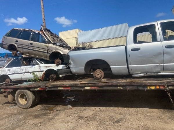 Ready Junk Cars  - Maui Auto Recycling in Puunene, HI