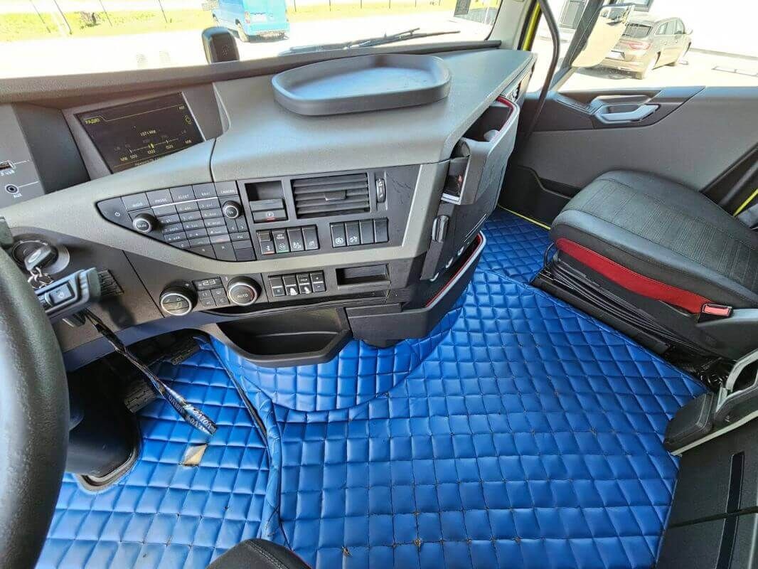 UGO AUTO | Semi - trailer rental, Commercial vehicle selling, KOGEL dealer