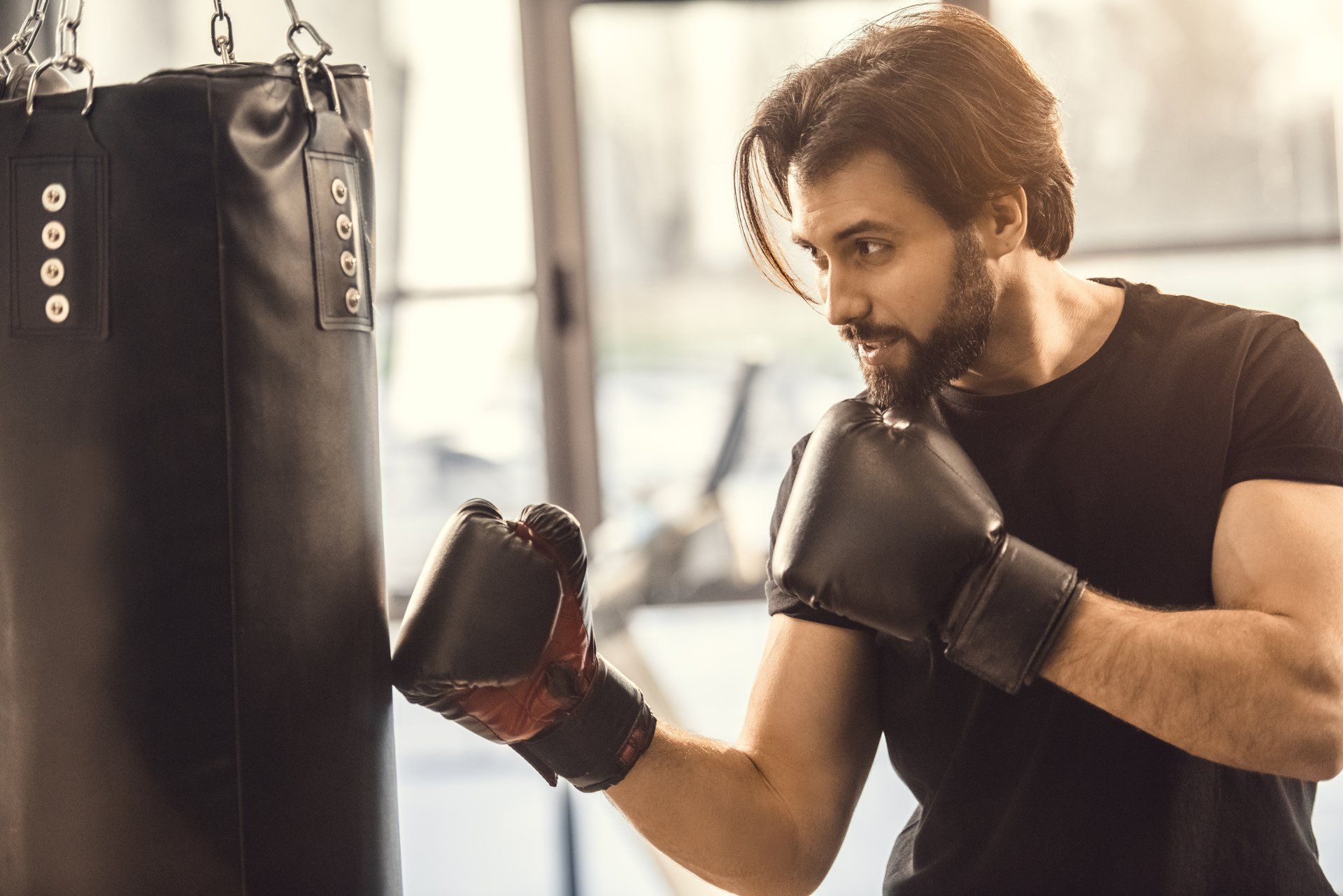 MMA Professional getting ready to throw punches at the bag