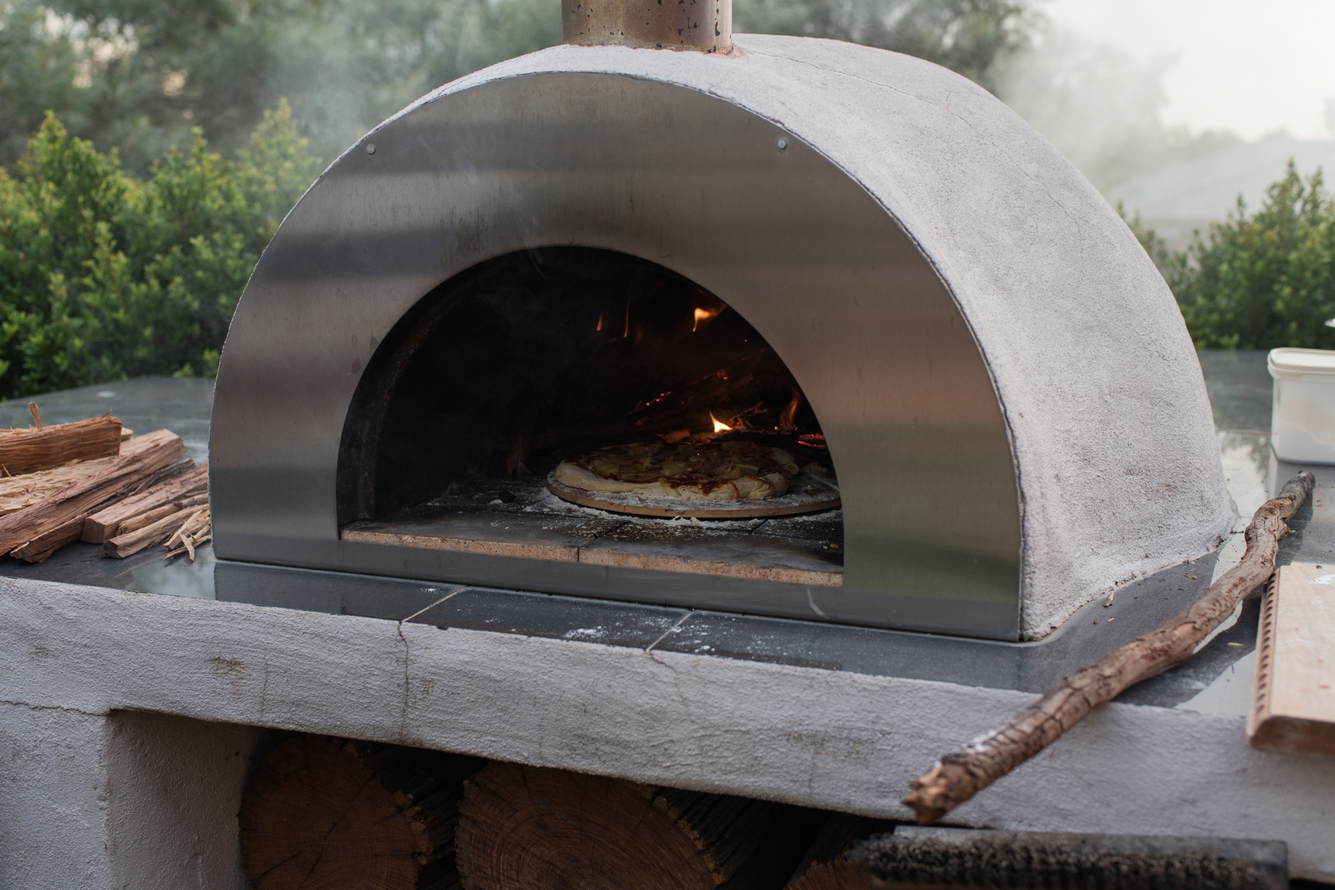 Wood-Fired Pizza Oven 