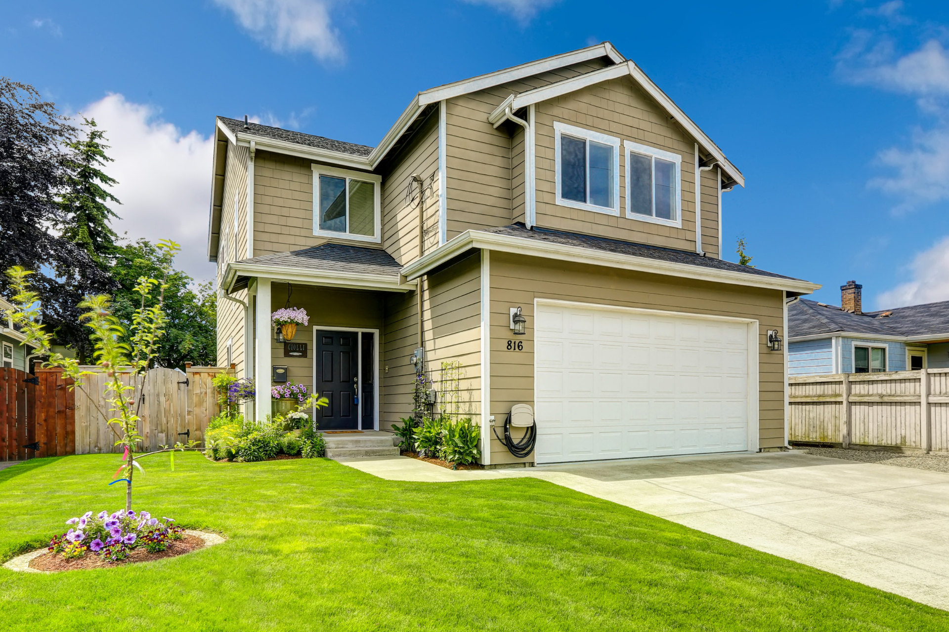  Front Yard Landscaping