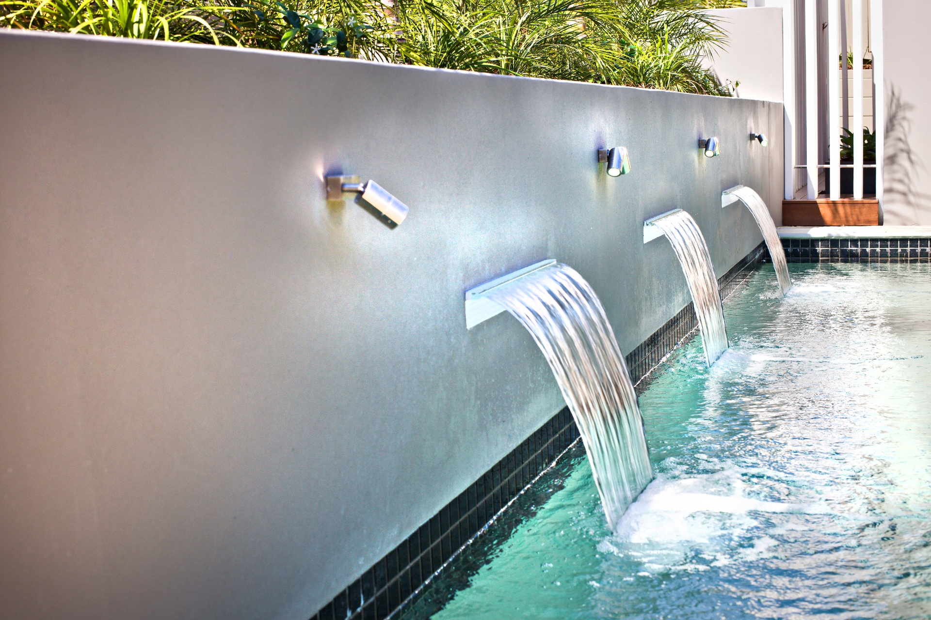 Pool with Water Feature