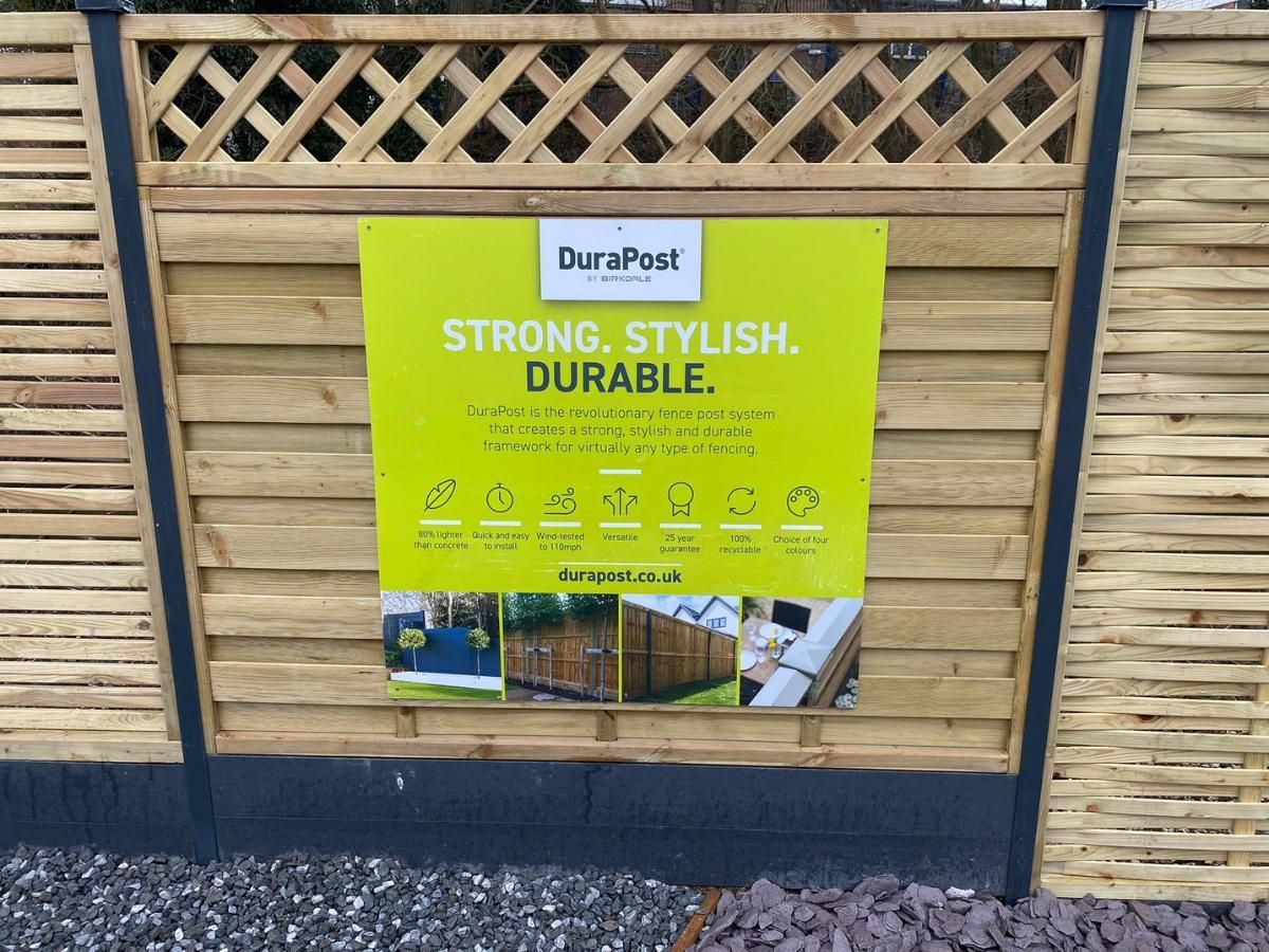 Nottingham Fencing showing Durapost