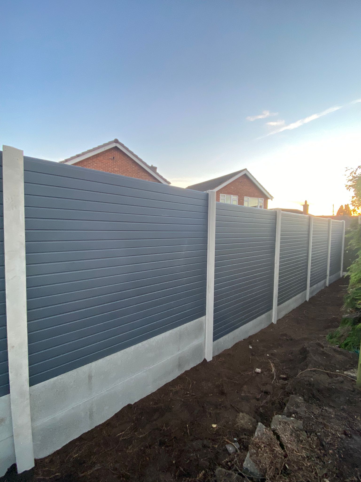 composite fence panels in concrete posts