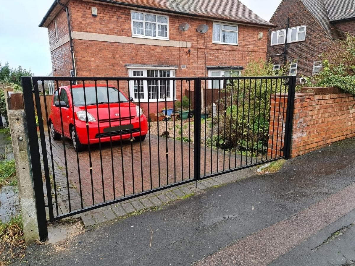 metal driveway gate in Nottingham